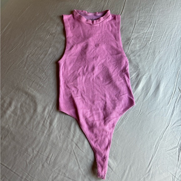 Urban Outfitters Cotton Candy Open Back Bodysuit - Picture 3 of 5